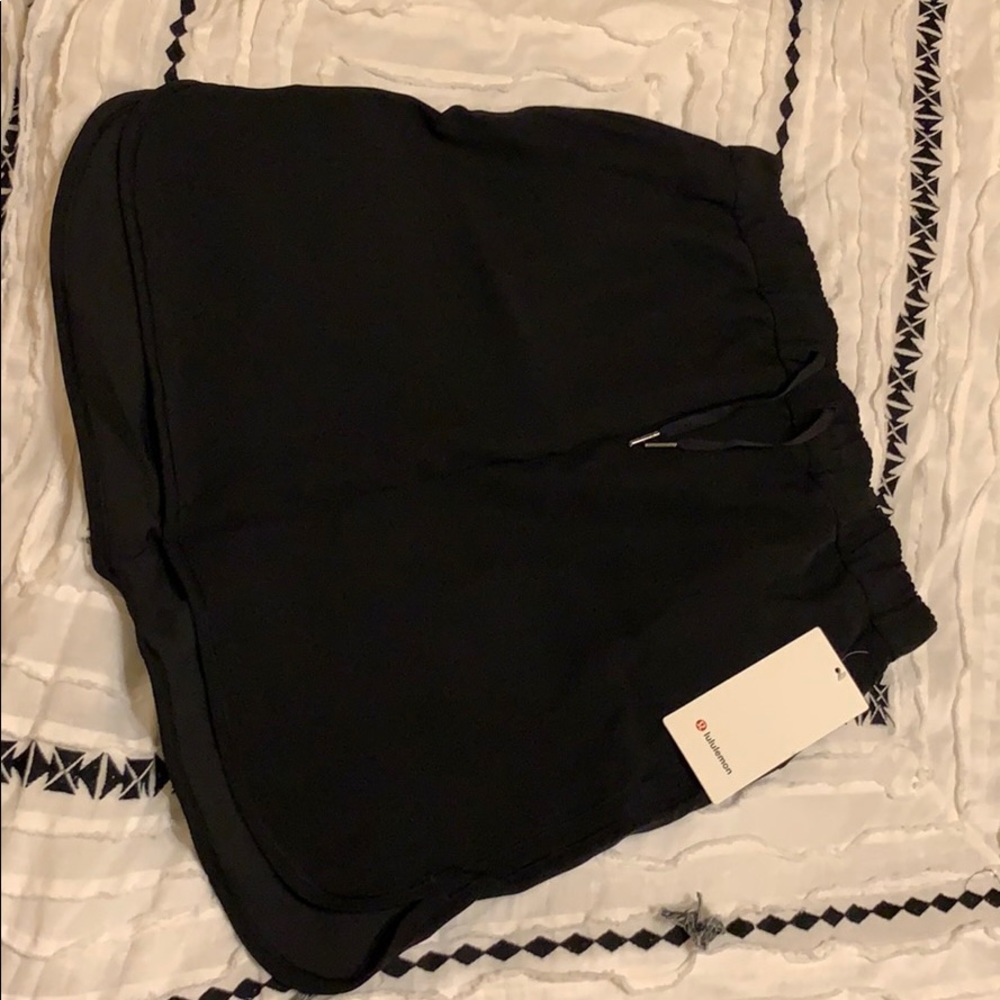 Lululemon on the fly skirt